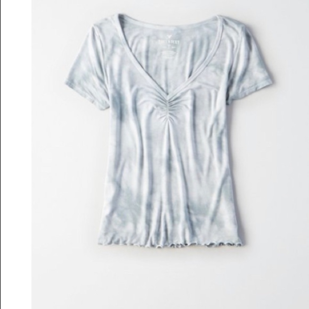 Soft & sexy cinch front t-shirt
